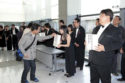 20110403-donation.jpg